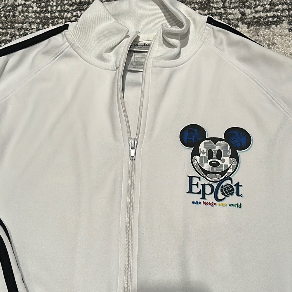 Disney Parks gorgeous Epcot jacket~ size medium